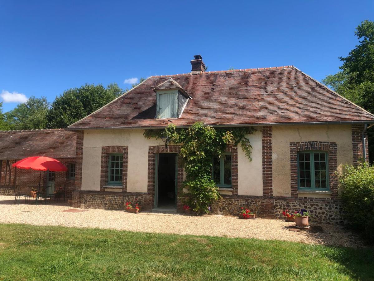 Le Rucher Bois-Normand-près-Lyre Exteriör bild