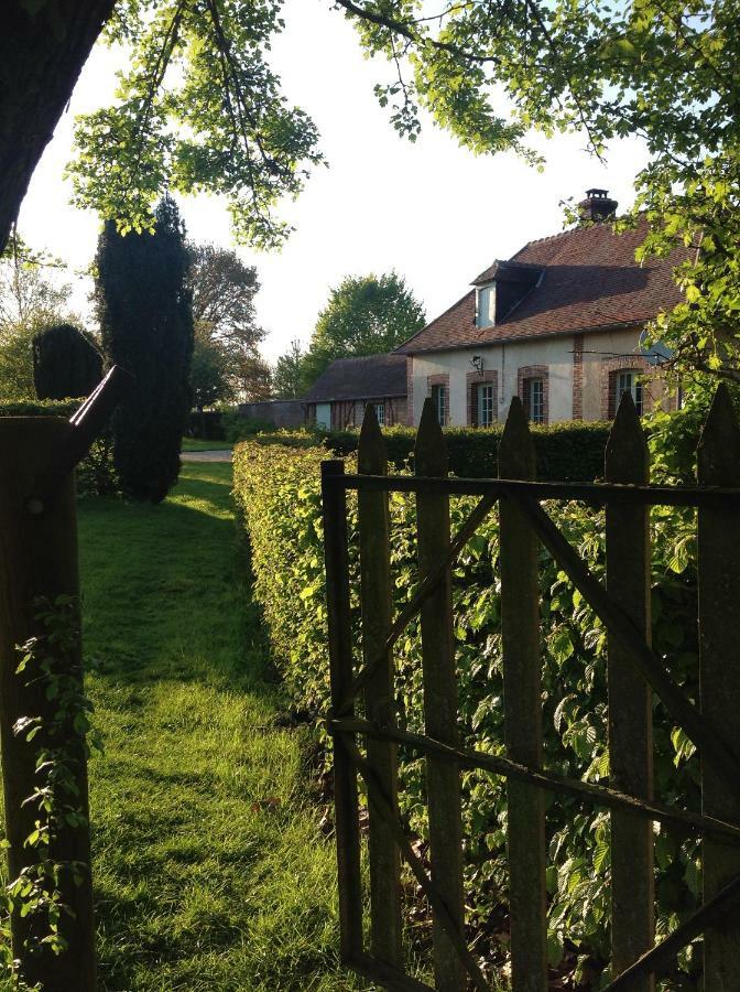 Le Rucher Bois-Normand-près-Lyre Exteriör bild