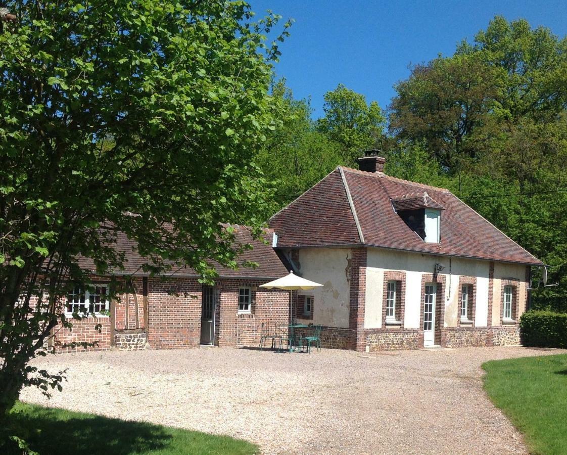 Le Rucher Bois-Normand-près-Lyre Exteriör bild