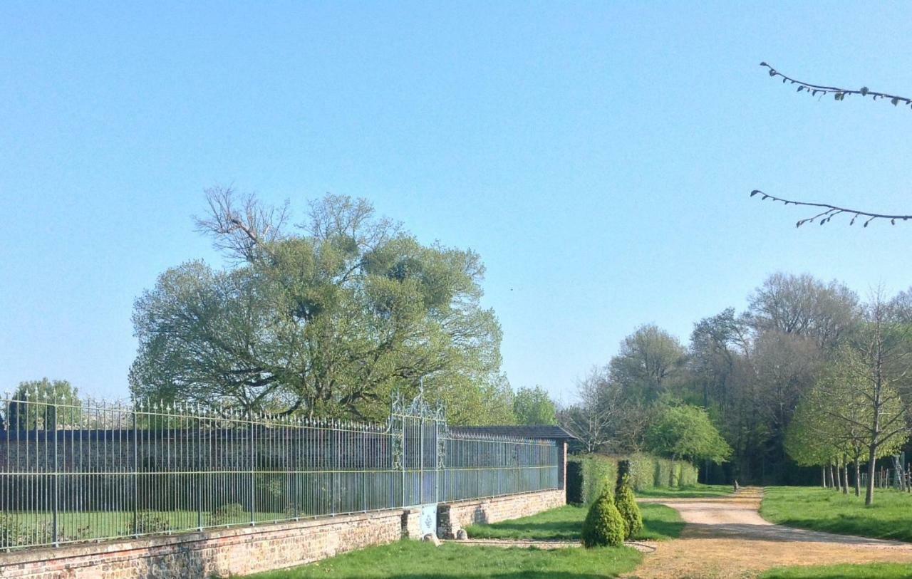 Le Rucher Bois-Normand-près-Lyre Exteriör bild